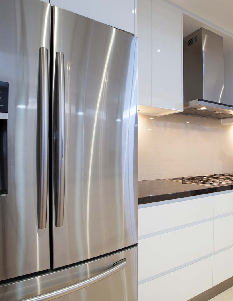 Household Refrigerators Freezers Market Analysis, Size, and Forecast 2024-2028: North America (US and Canada), Europe (France, Germany, Italy, and UK), Middle East and Africa (UAE), APAC (China, India, Japan, and South Korea), South America (Brazil), and Rest of World (ROW)