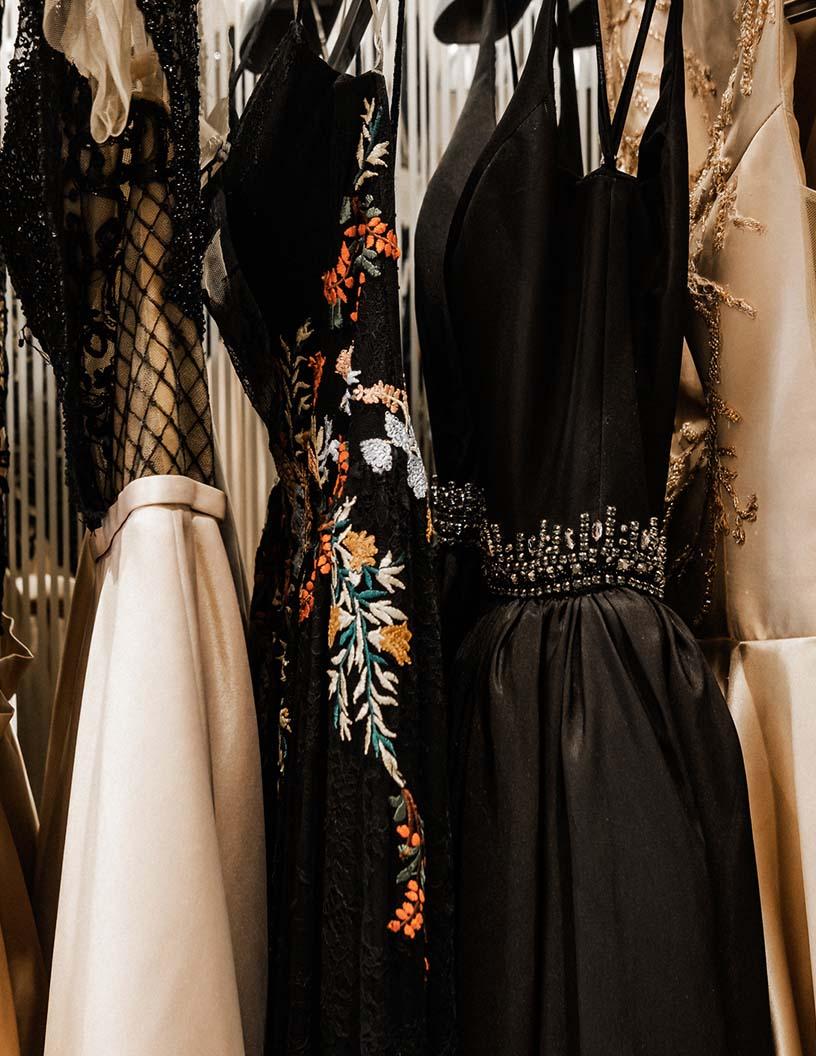 Luxury Apparel Market Analysis, Size, and Forecast 2025-2029: North America (Mexico), Europe (France, Germany, Italy, and UK), Middle East and Africa (UAE), APAC (Australia, China, India, Japan, and South Korea), South America (Brazil), and Rest of World (ROW)