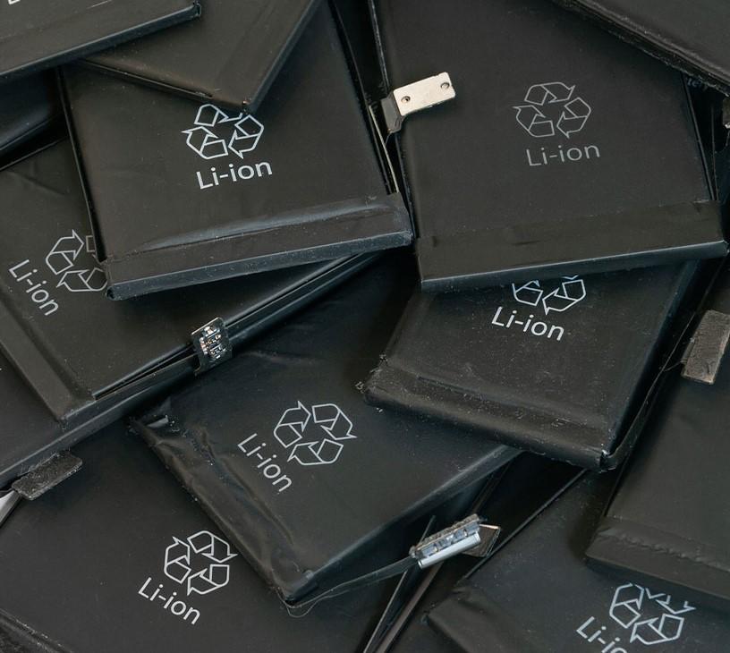 Lithium-Ion Battery Recycling Solution Market Analysis, Size, and Forecast 2025-2029: North America (US and Canada), Europe (France, Germany, Italy, and UK), APAC (China, India, Japan, and South Korea), and Rest of World (ROW)