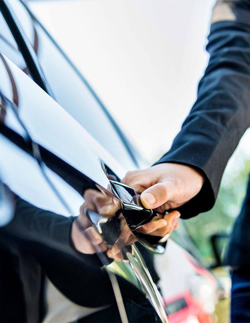 Limousine Service Market Analysis, Size, and Forecast 2025-2029: North America (US, Canada, and Mexico), Europe (France, Germany, Italy, Spain, and UK), Middle East and Africa (UAE), APAC (China, India, Japan, and South Korea), South America (Brazil), and Rest of World (ROW)