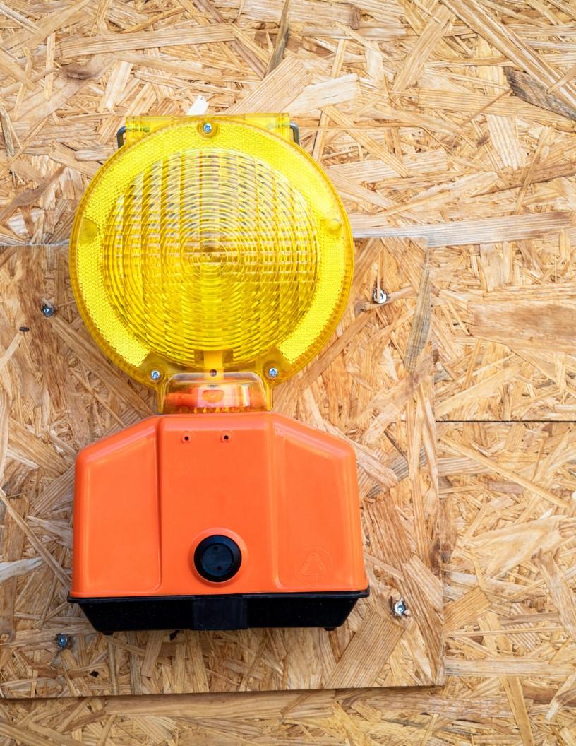 Explosion-Proof Lighting Market Analysis by Type (High Bay & Low Bay, Linear, Flood), Light Source (LED, Fluorescent) , Region , Scope, Market Trends, Size and Forecast Report 2024-2028