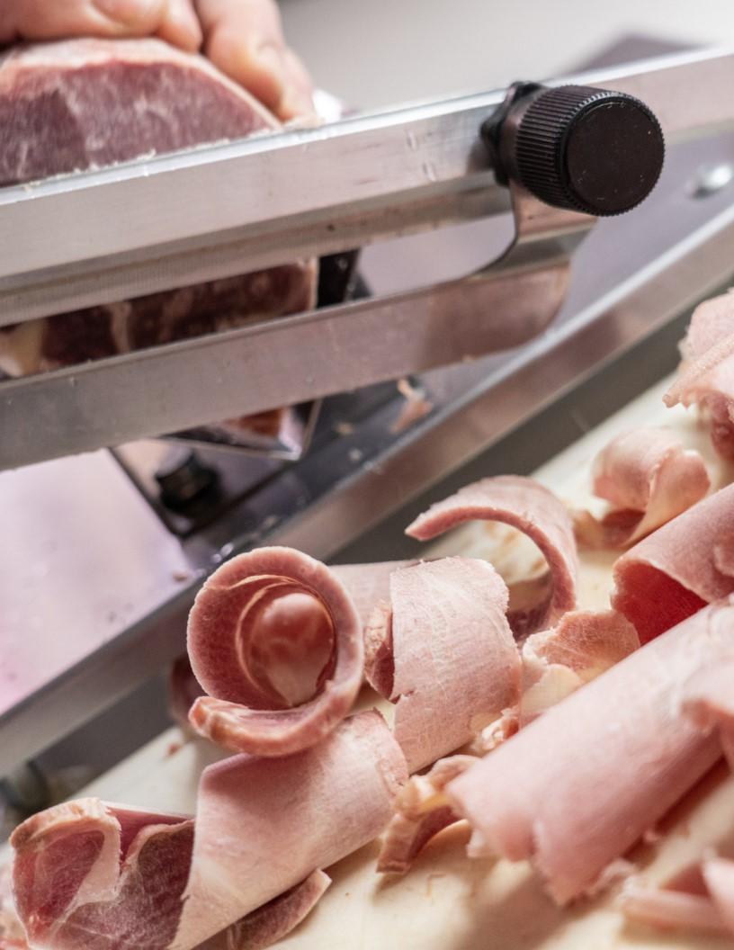 Mechanically Separated Meat Market Analysis, Size, and Forecast 2024-2028: North America (US, Canada, and Mexico), Europe (France, Germany, Russia, Spain, and UK), Middle East and Africa (UAE), APAC (China and Japan), South America (Brazil), and Rest of World (ROW)